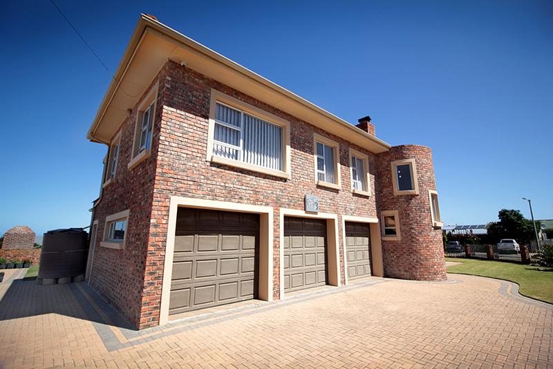 5 Bedroom Property for Sale in Tergniet Western Cape